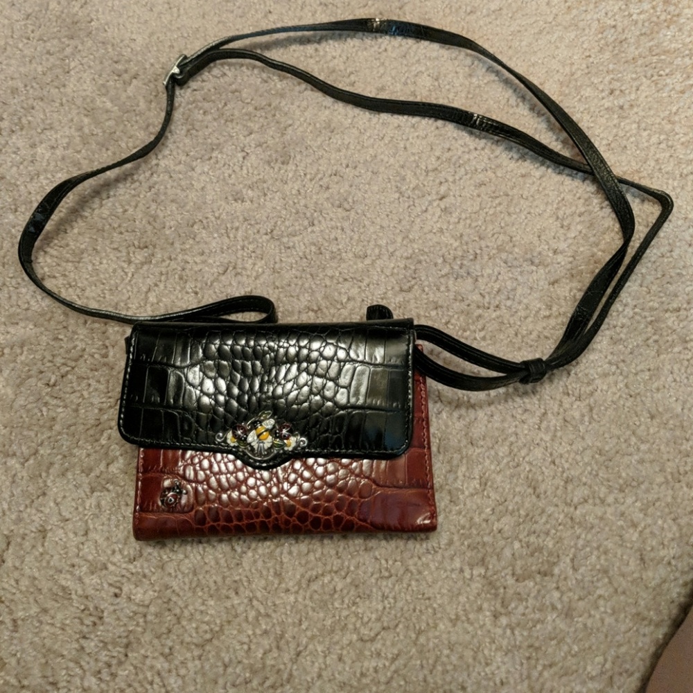 Mini Crossbody Wallet